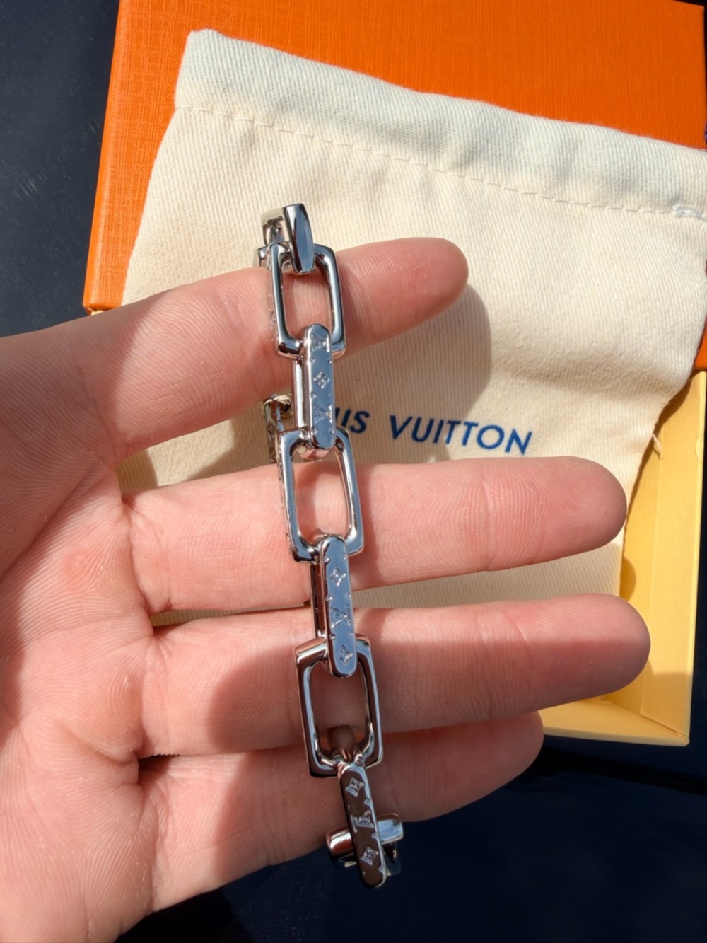 Louis Vuitton Polished Silver-Tone Link Bracelet - Picture 2 of 3